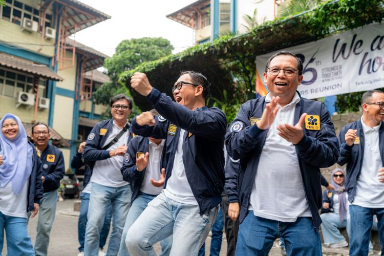 Pulang ke Pelukan Tangga Batu: Sebuah Perayaan Waktu